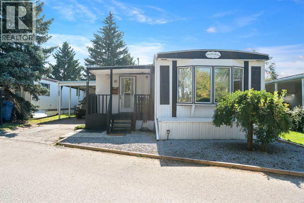 286, 3223 83 Street NW, Calgary, Alberta