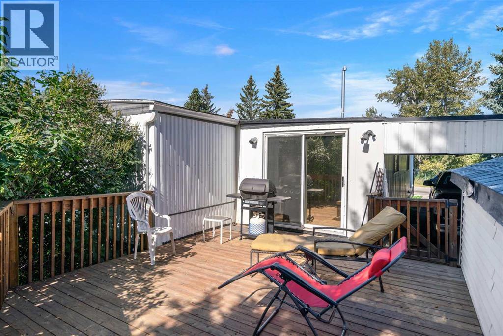 Single Family House Mobile Home for Sale in    Street NW Greenwood/Greenbriar Calgary 