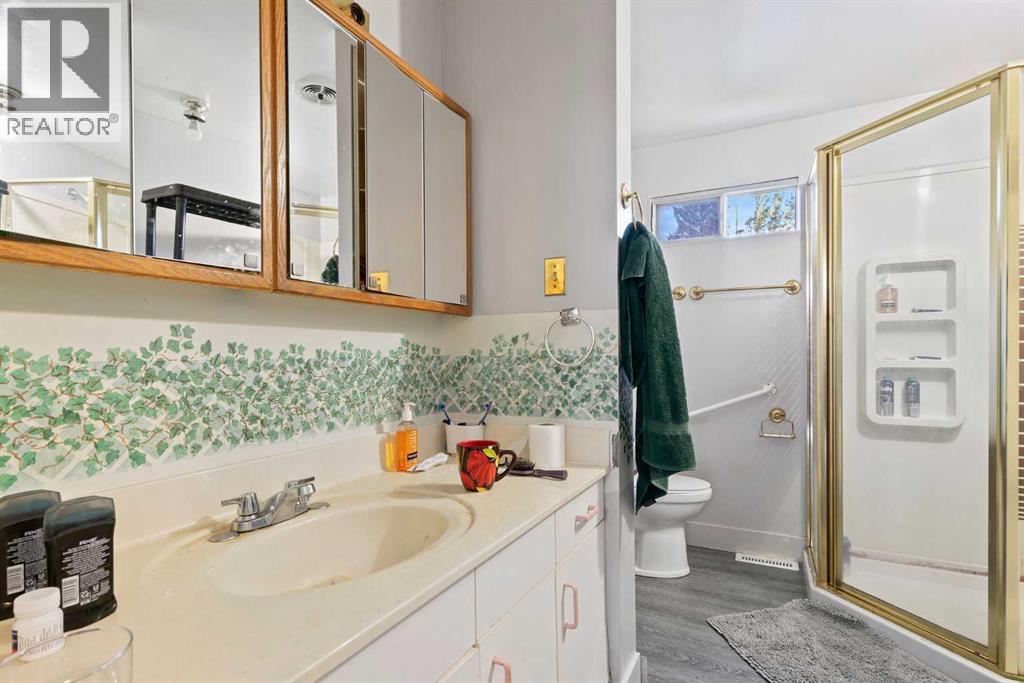 Single Family House Mobile Home for Sale in    Street NW Greenwood/Greenbriar Calgary 