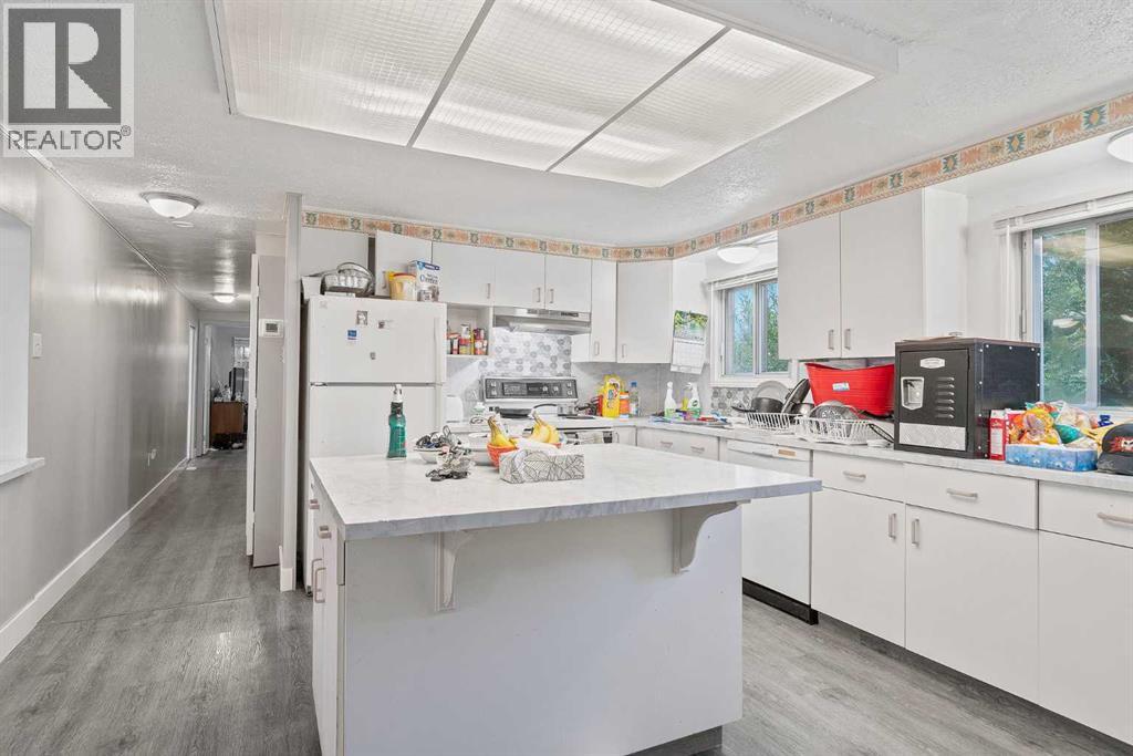 Single Family House Mobile Home for Sale in    Street NW Greenwood/Greenbriar Calgary 
