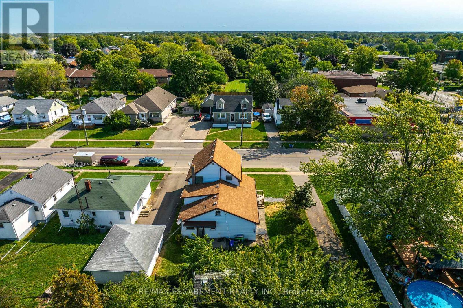 526 STEELE STREET - 4