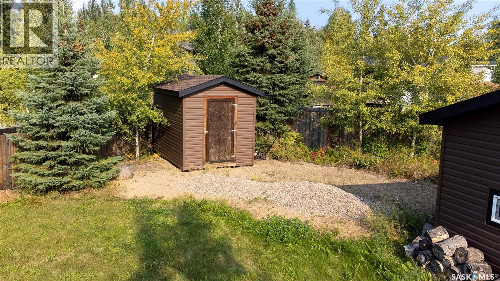 405 Ash AVENUE — photo 17