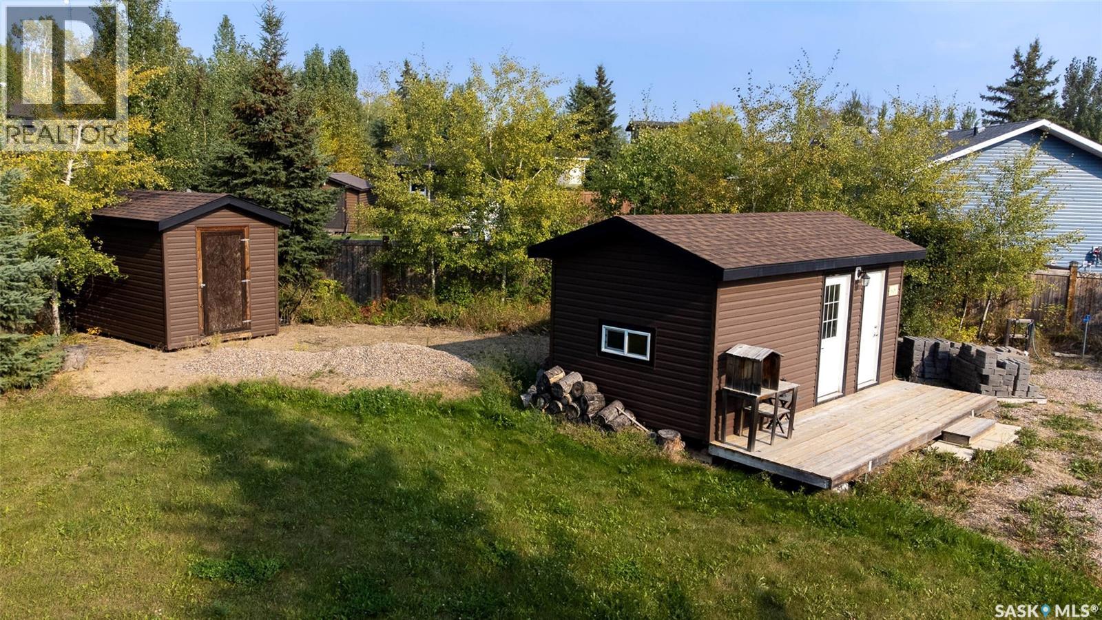 405 Ash AVENUE - photo 5