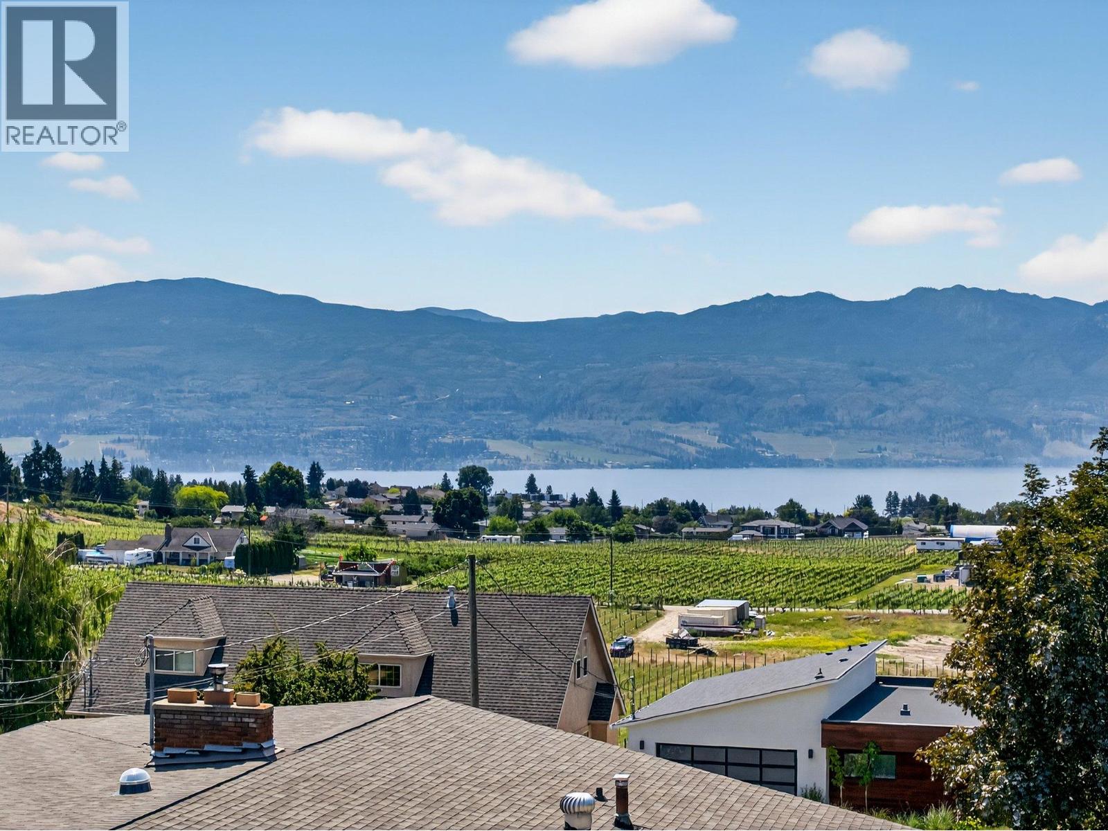  2715 Boucherie Road, West Kelowna