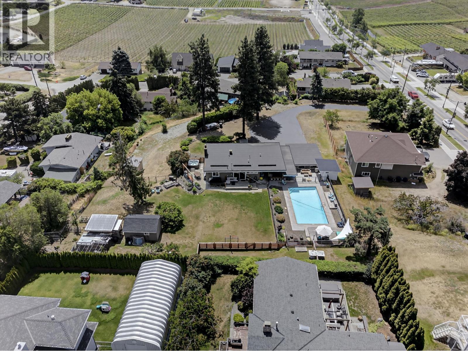  2715 Boucherie Road, West Kelowna