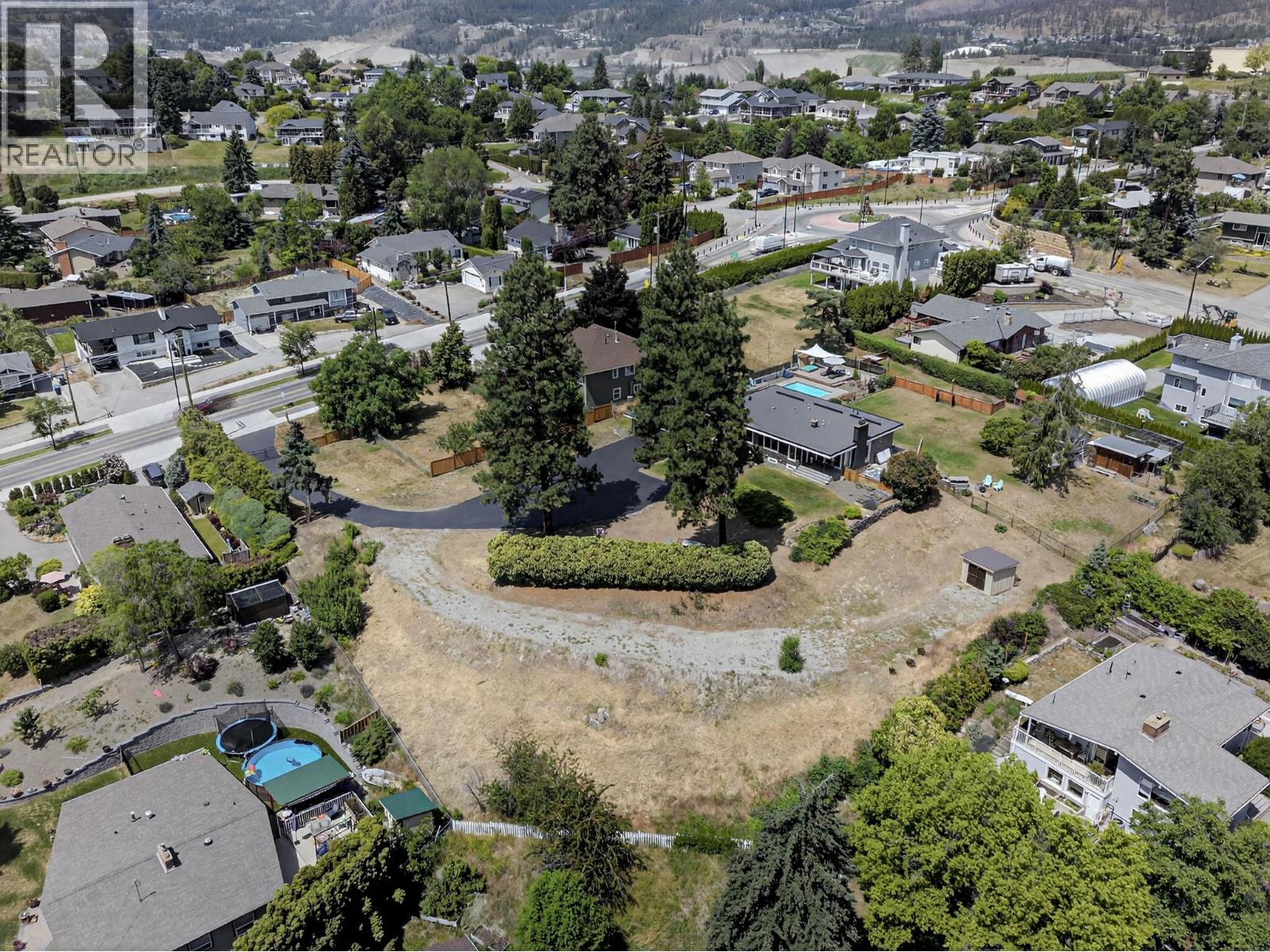  2715 Boucherie Road, West Kelowna