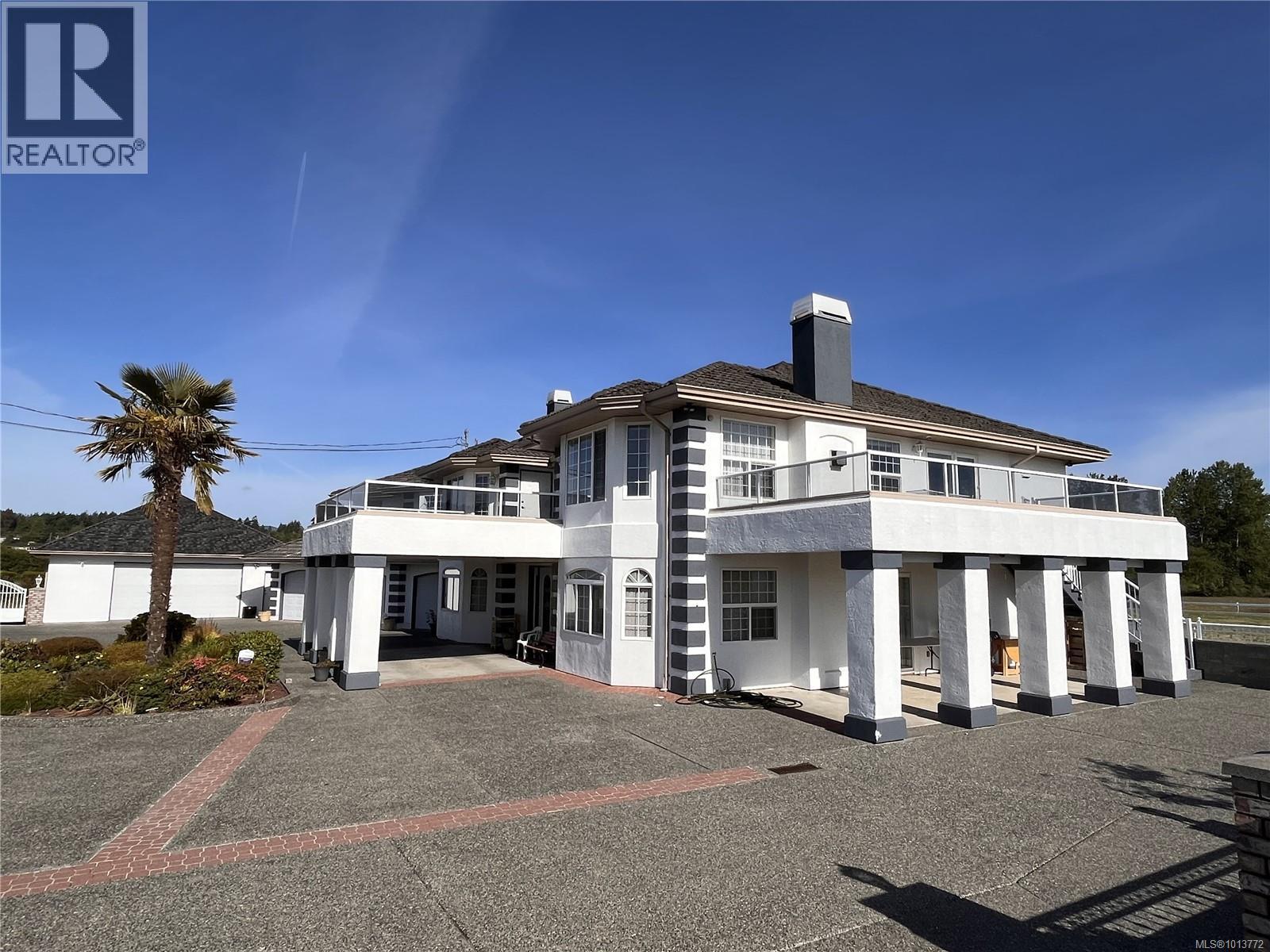 7112 Puckle Rd, Central Saanich