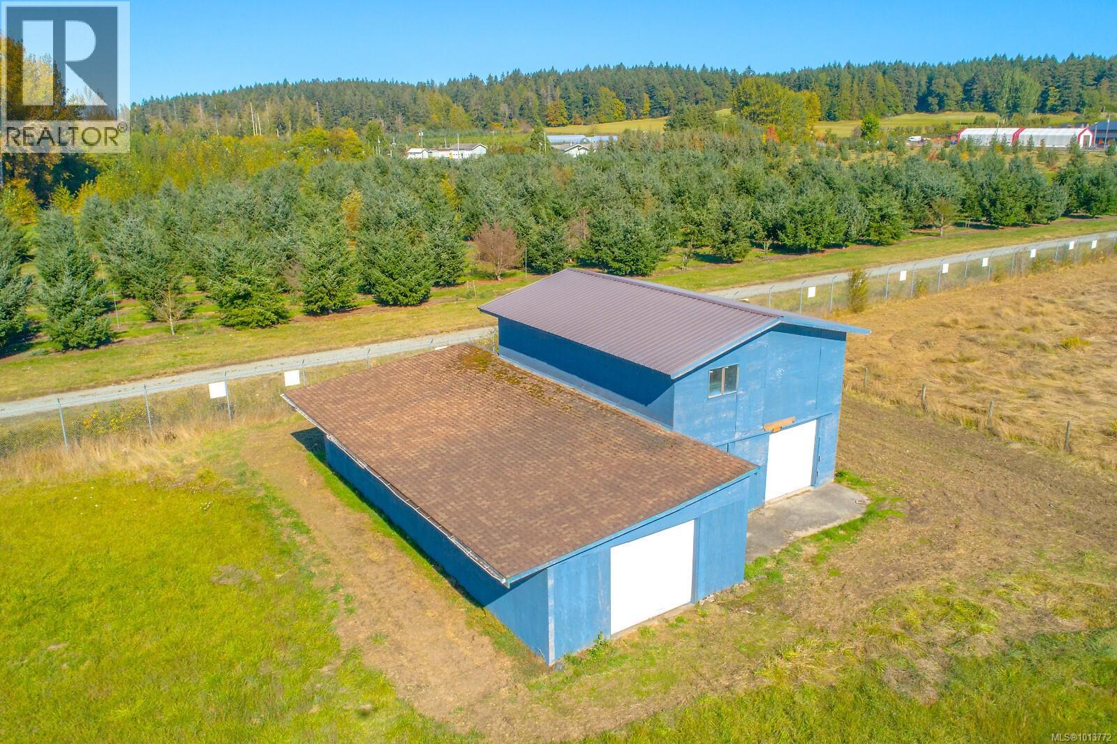 7112 Puckle Rd, Central Saanich