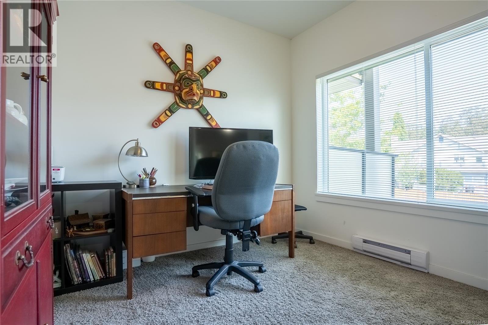 207 4052 Douglas St, Saanich