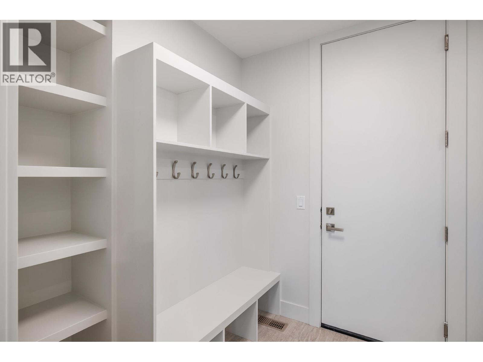  789 Carleton Street, Kelowna