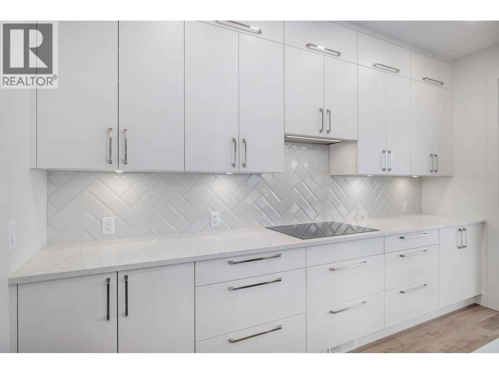  789 Carleton Street, Kelowna