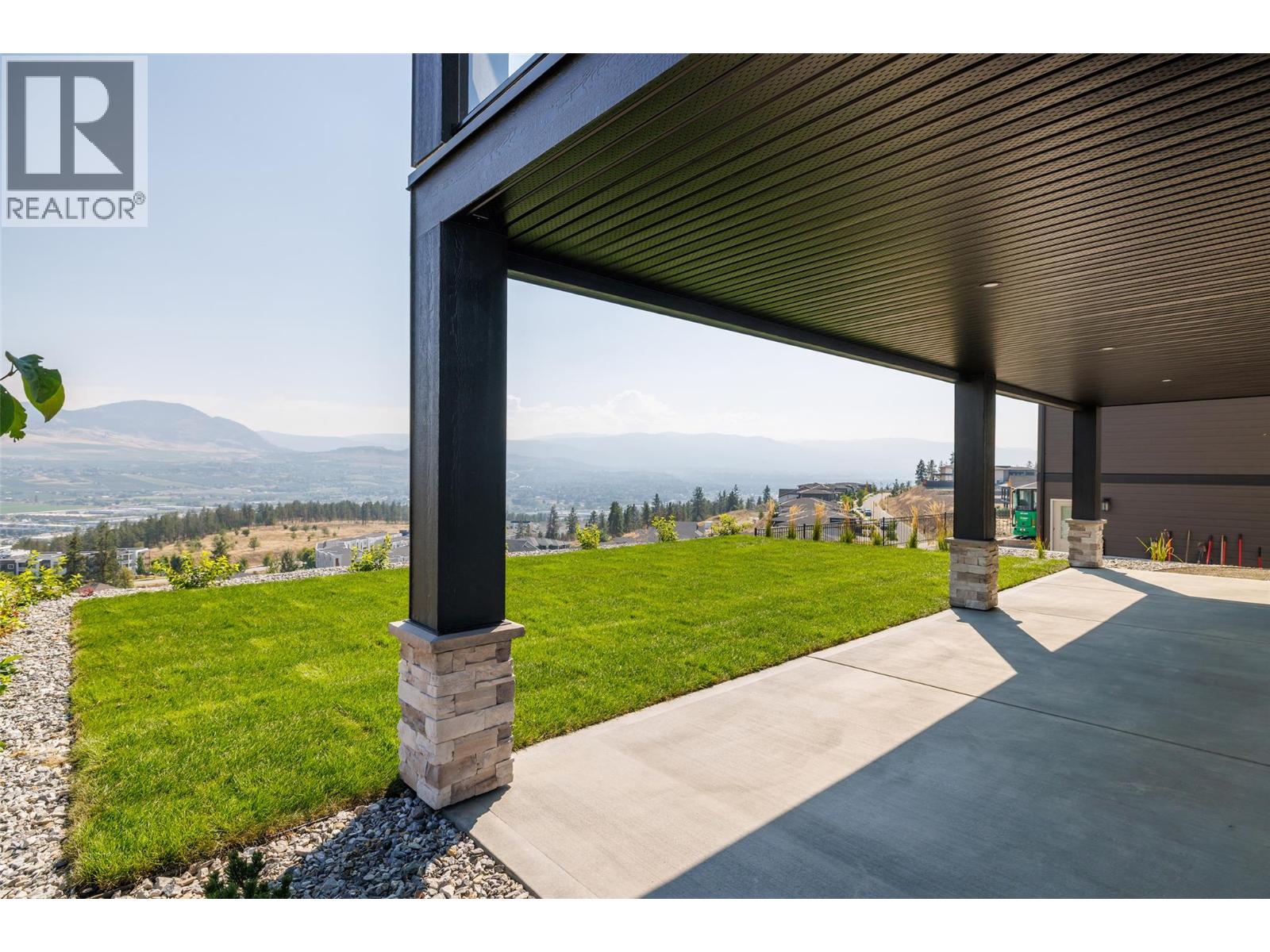  789 Carleton Street, Kelowna