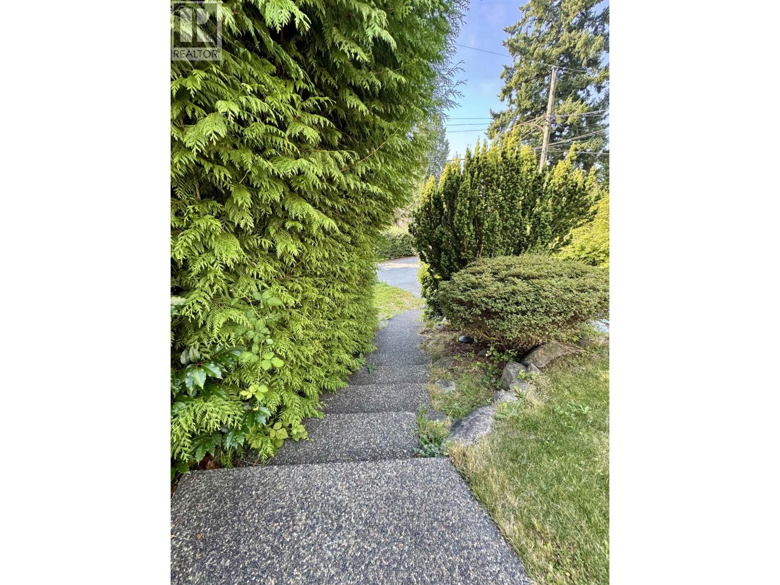 1395 OTTAWA AVENUE, West Vancouver