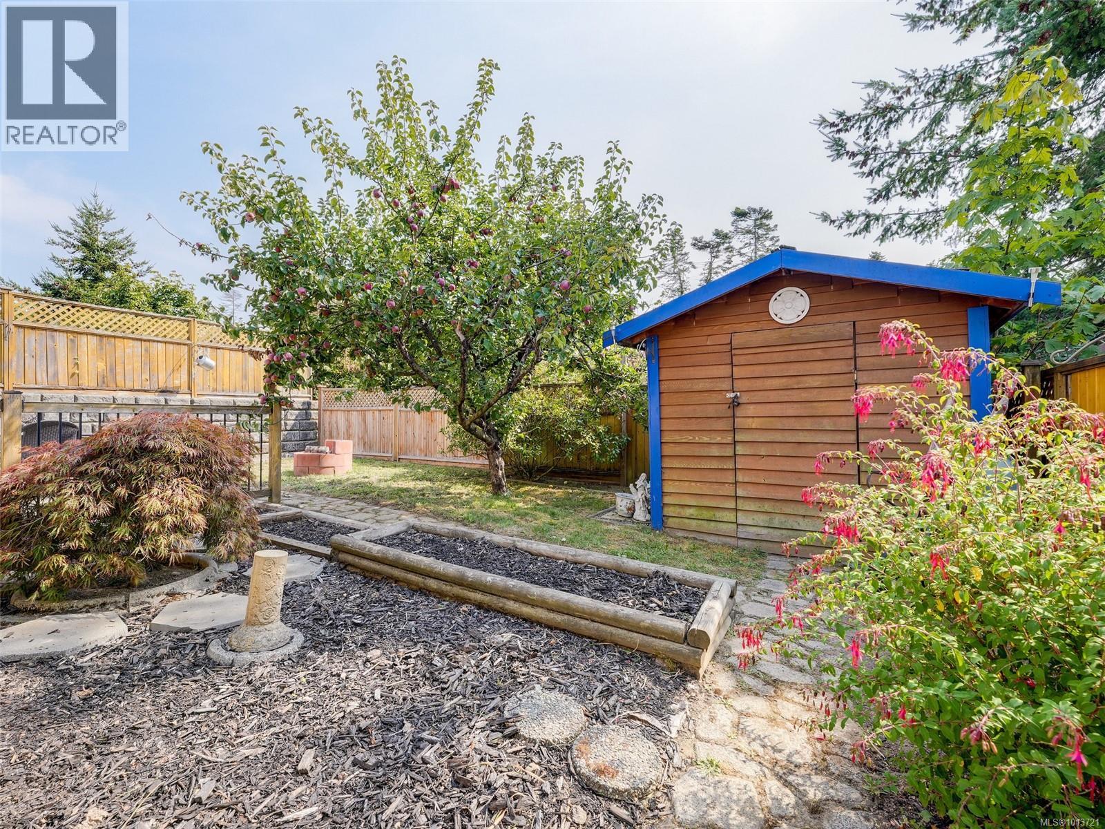  6721 Charlene Place, Sooke