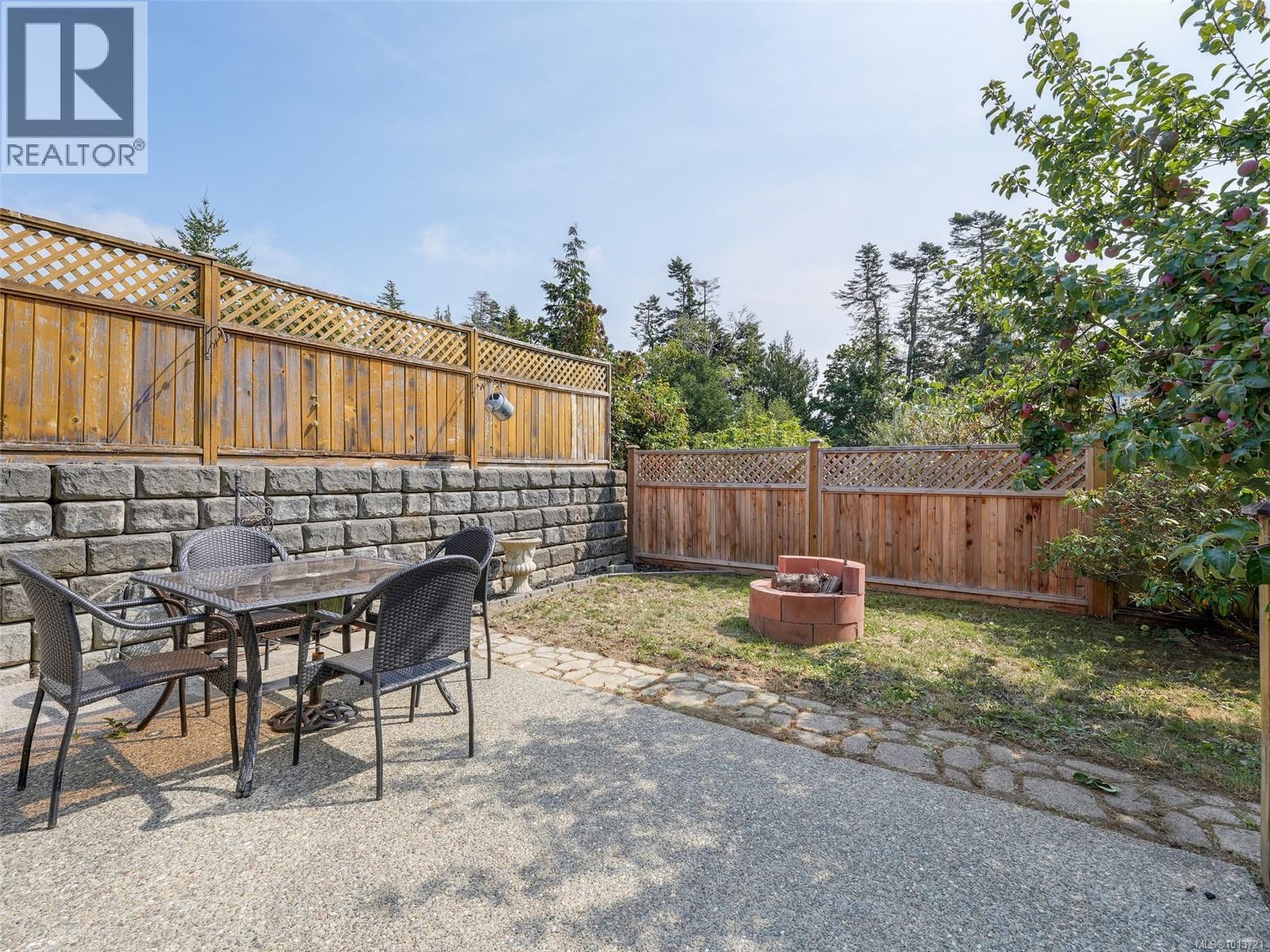  6721 Charlene Place, Sooke