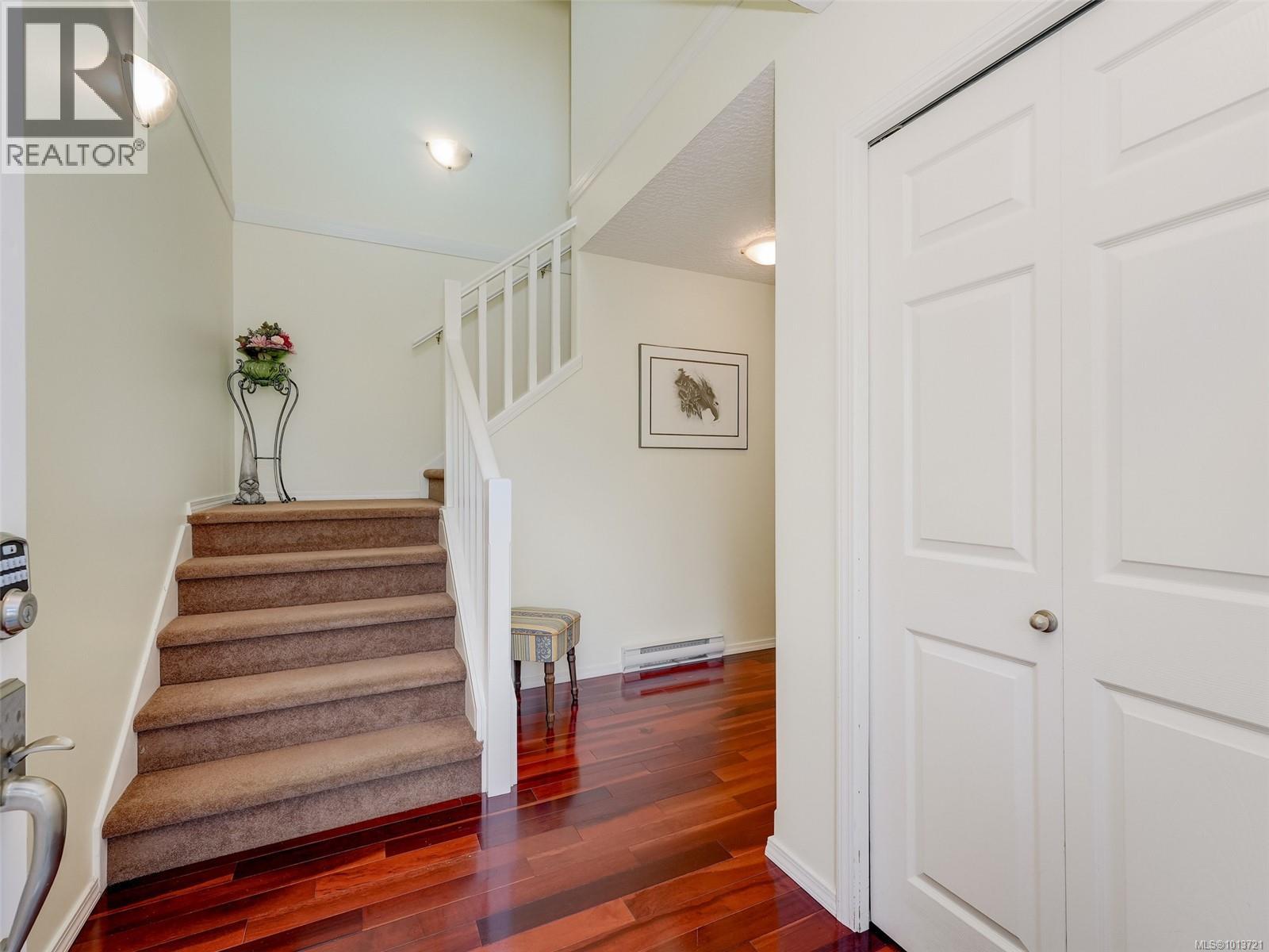  6721 Charlene Place, Sooke