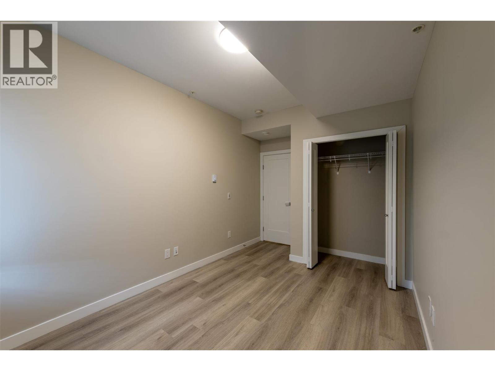 #203 1200 11th Avenue N - 34