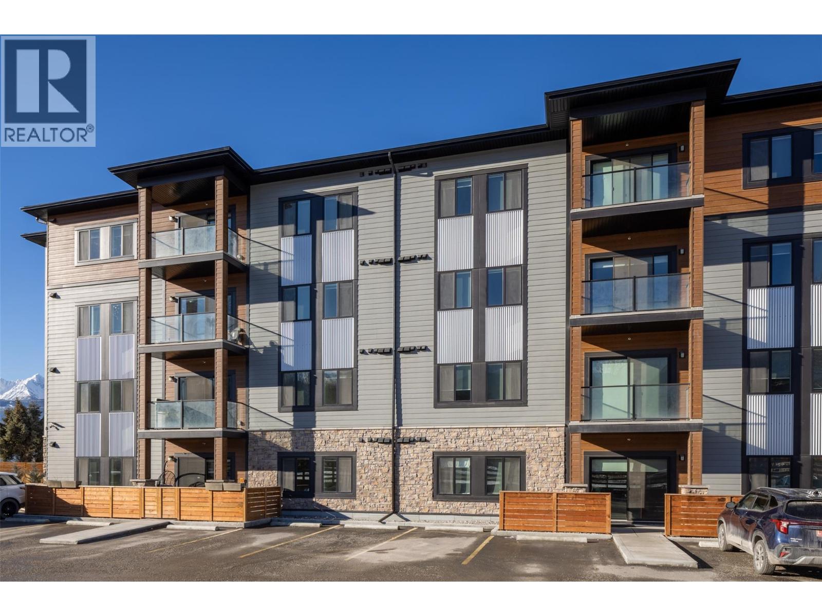 #203 1200 11TH AVENUE N - 14