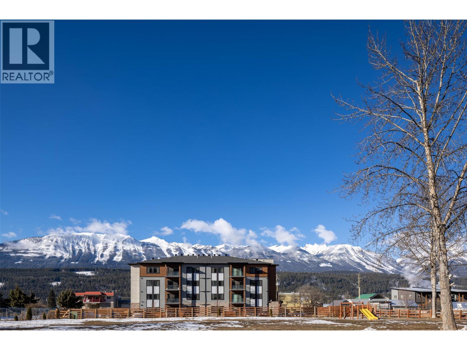 #203 1200 11TH AVENUE N - 16