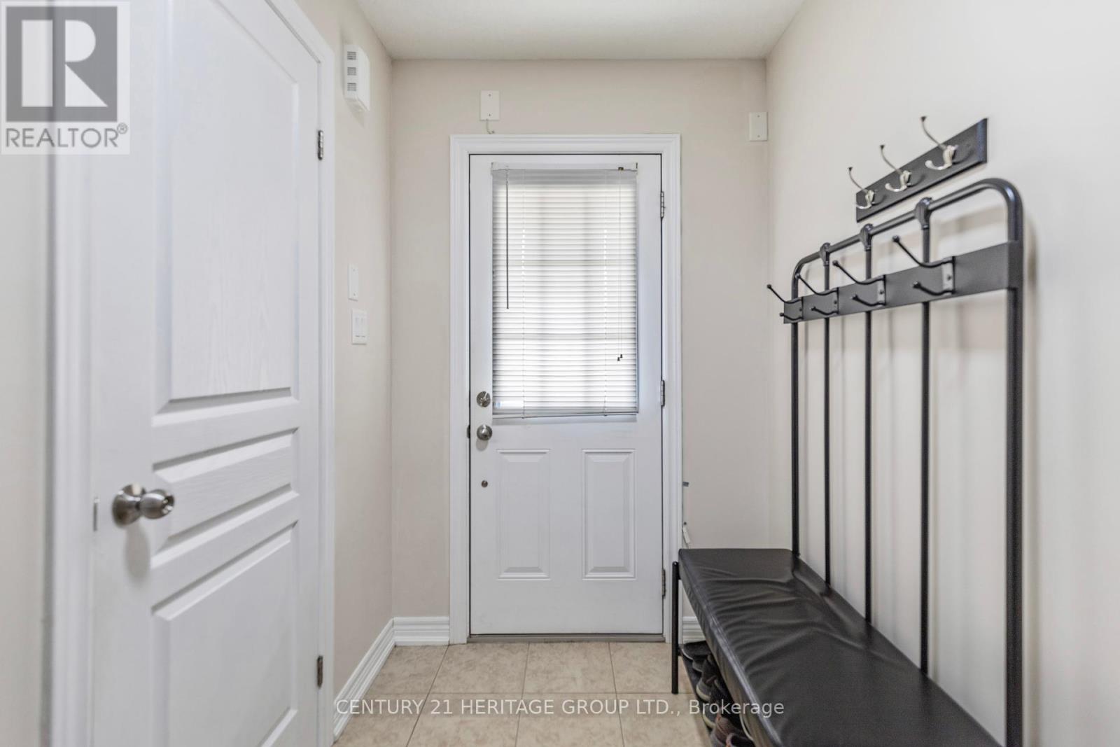 71 WATERBRIDGE STREET - 5