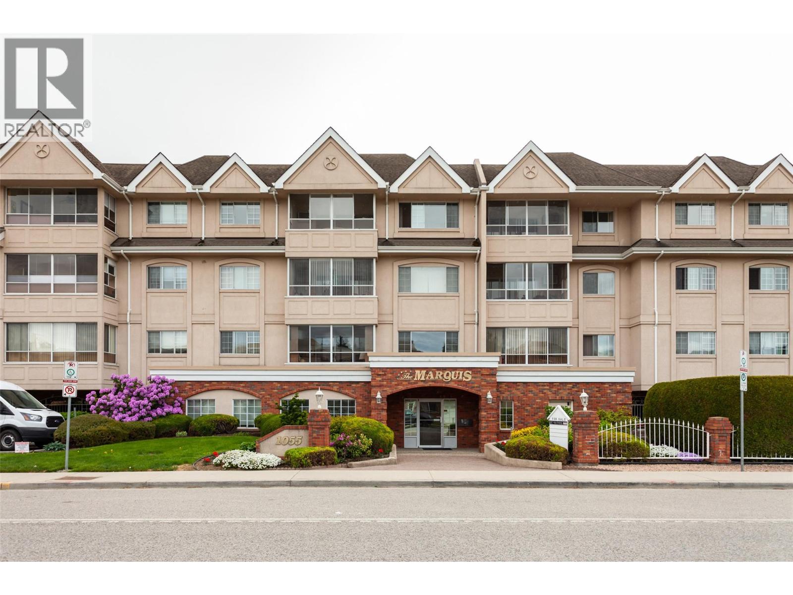 105 1055 Lawrence Avenue, Kelowna