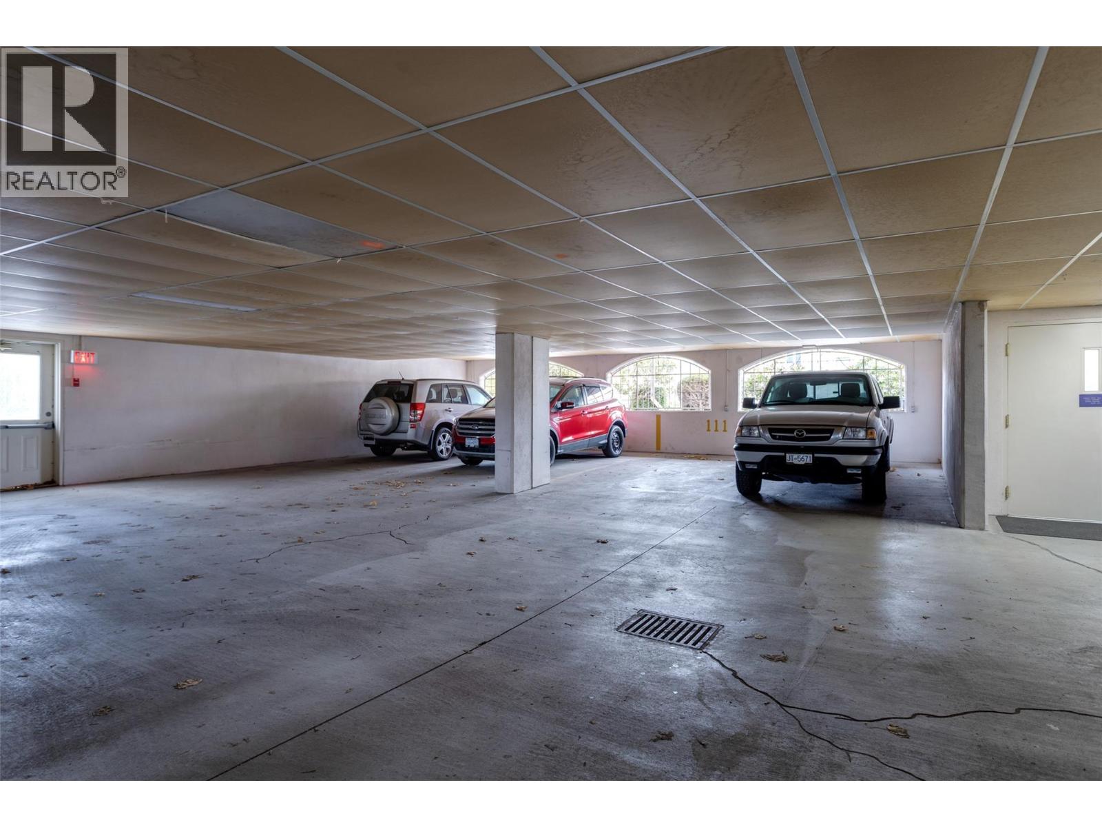 105 1055 Lawrence Avenue, Kelowna