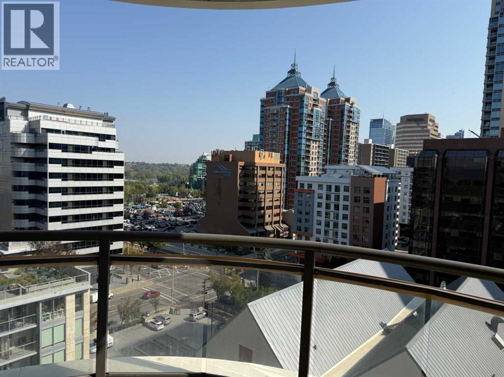 Single Family House for Sale in    Avenue SW Downtown West End Calgary 