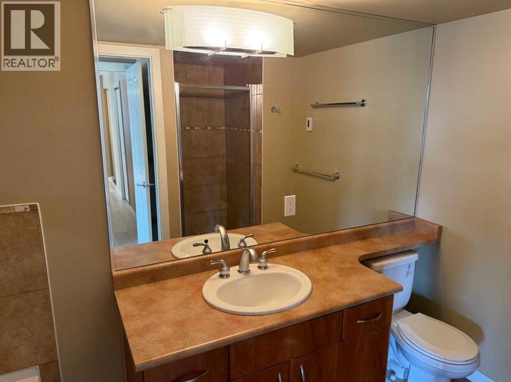 Single Family House for Sale in    Avenue SW Downtown West End Calgary 