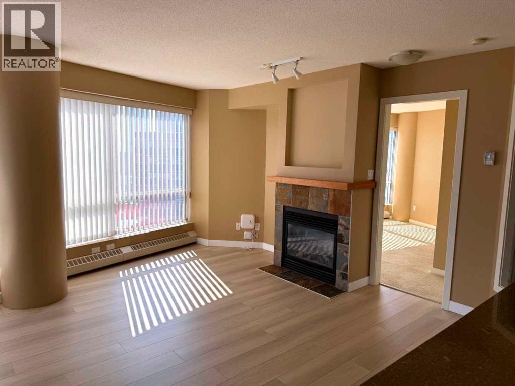 Single Family House for Sale in    Avenue SW Downtown West End Calgary 
