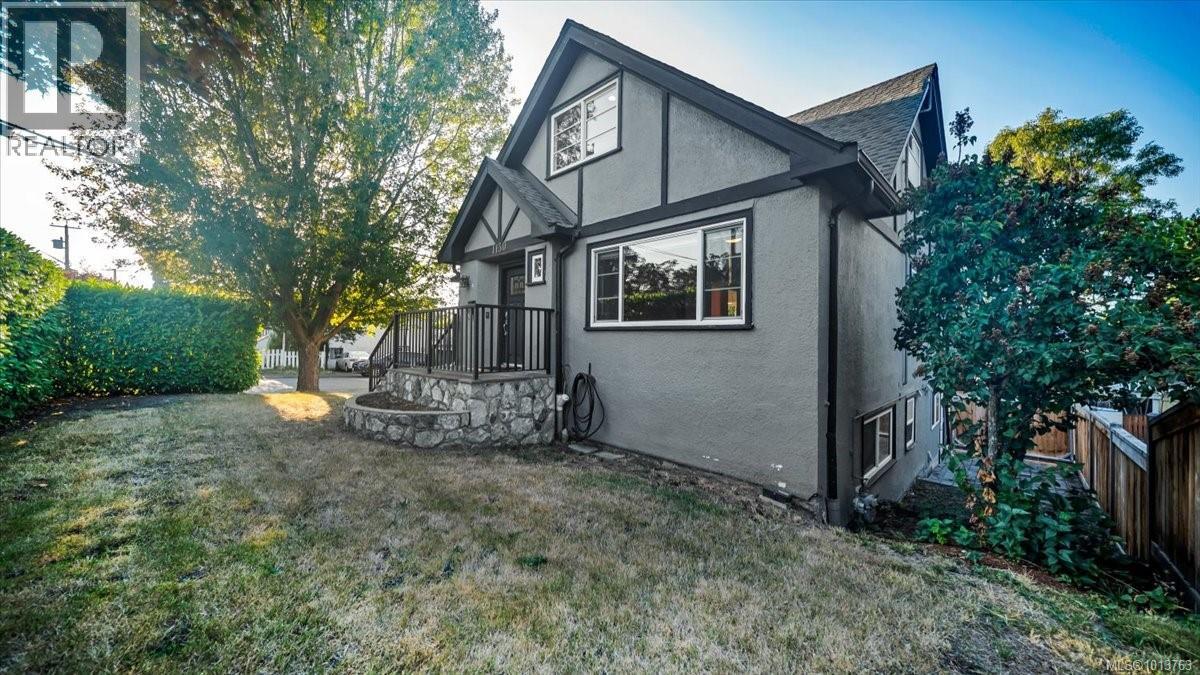 1130 Finlayson St, Victoria, British Columbia