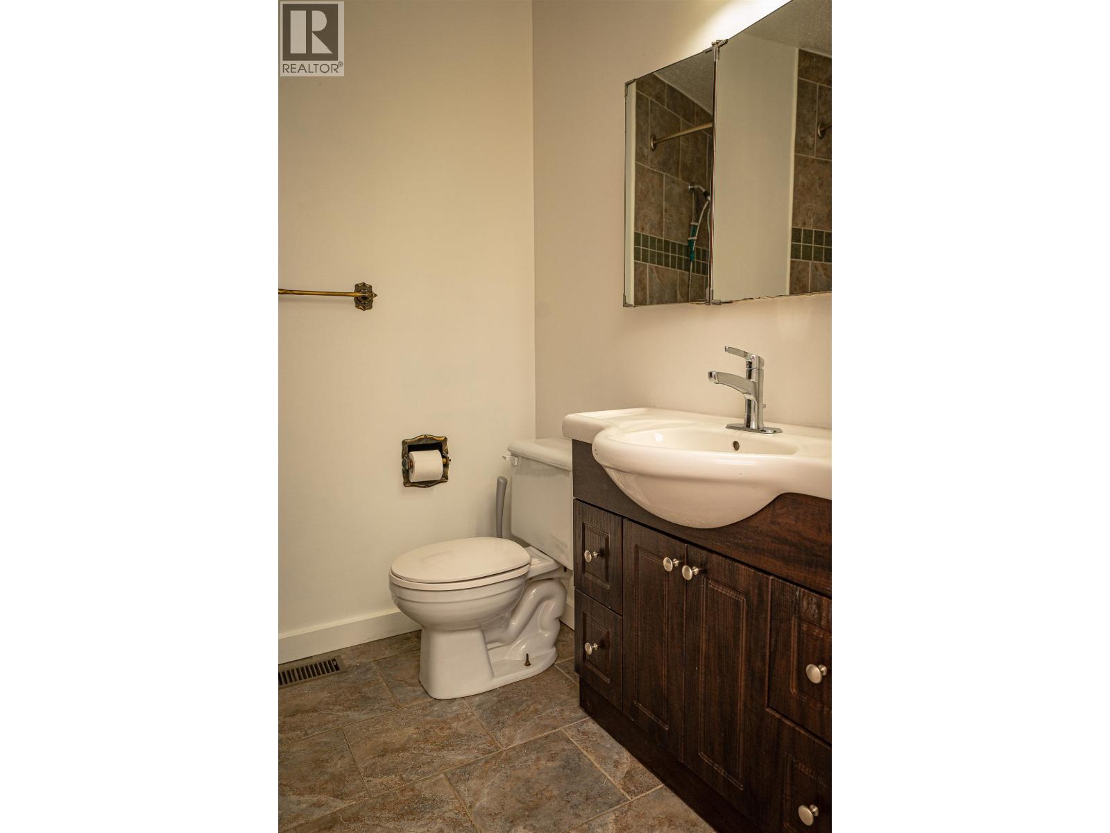 880 PIGEON AVENUE, Williams Lake