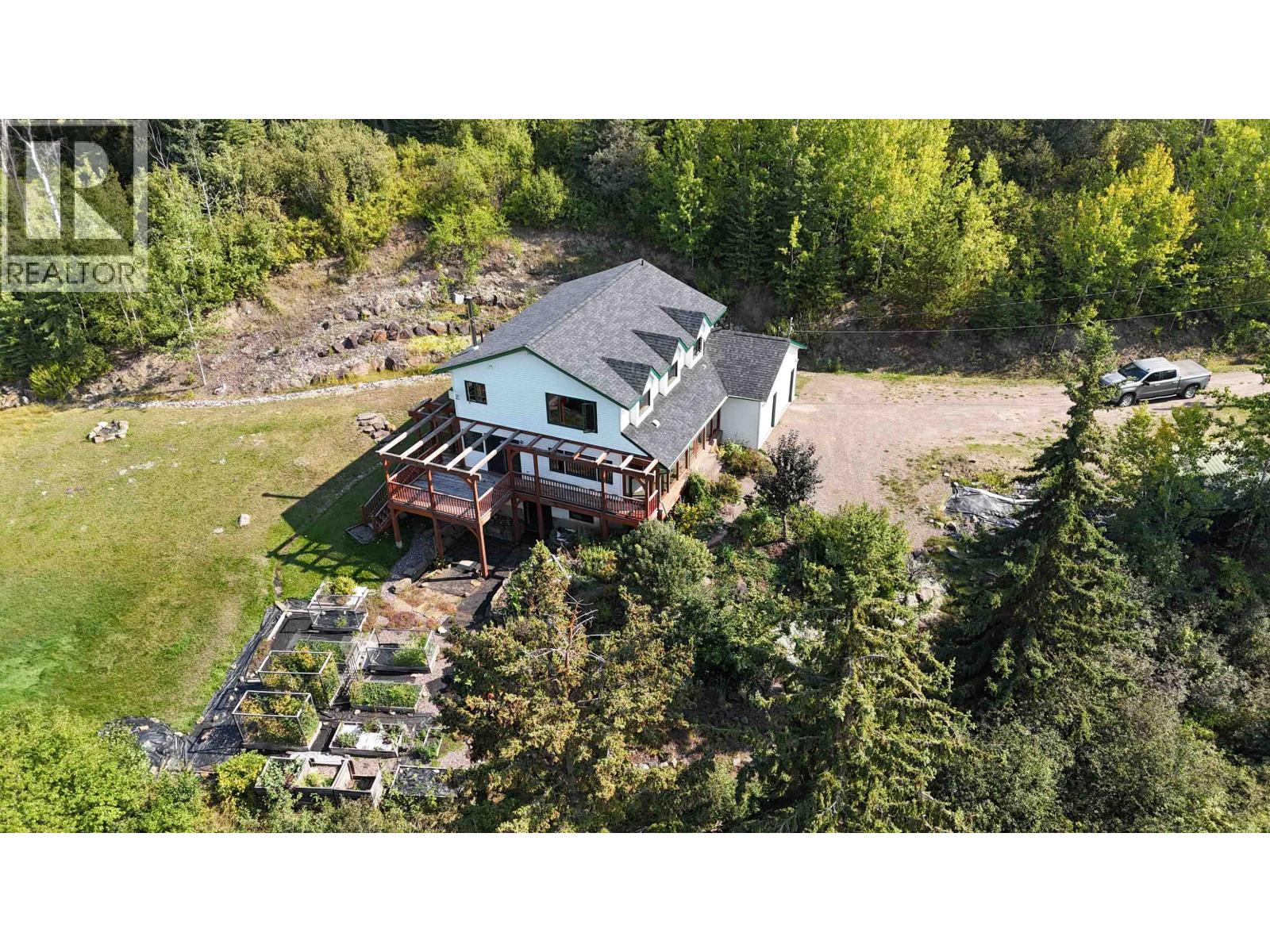 3272 MILLAR ROAD, Smithers