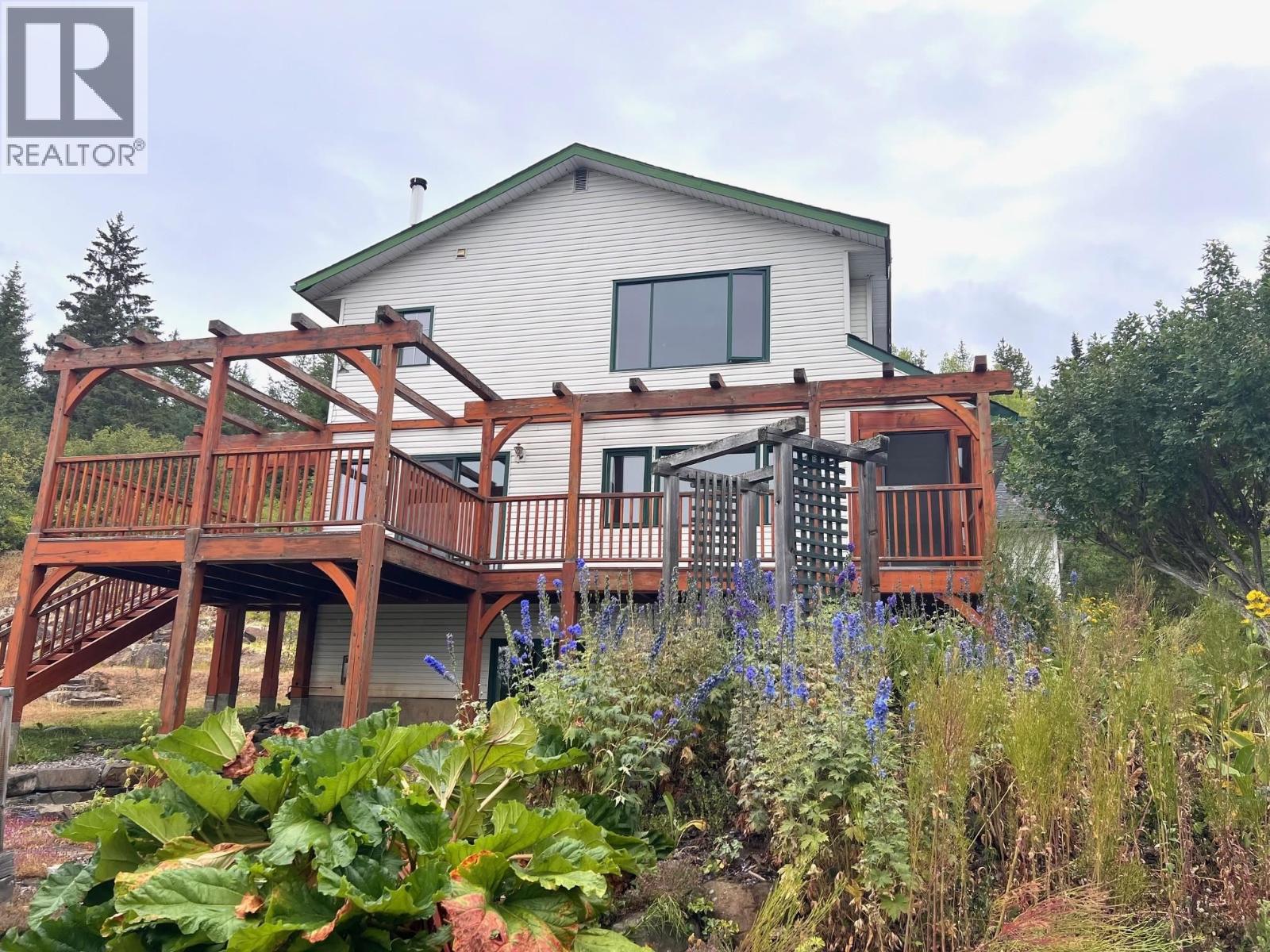 3272 MILLAR ROAD, Smithers