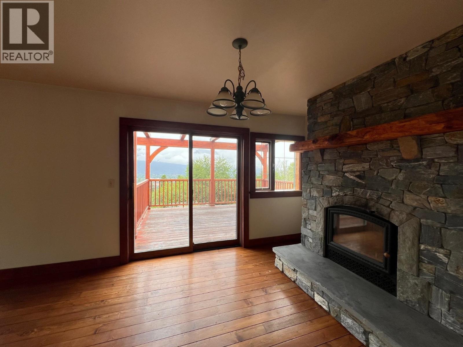 3272 MILLAR ROAD, Smithers