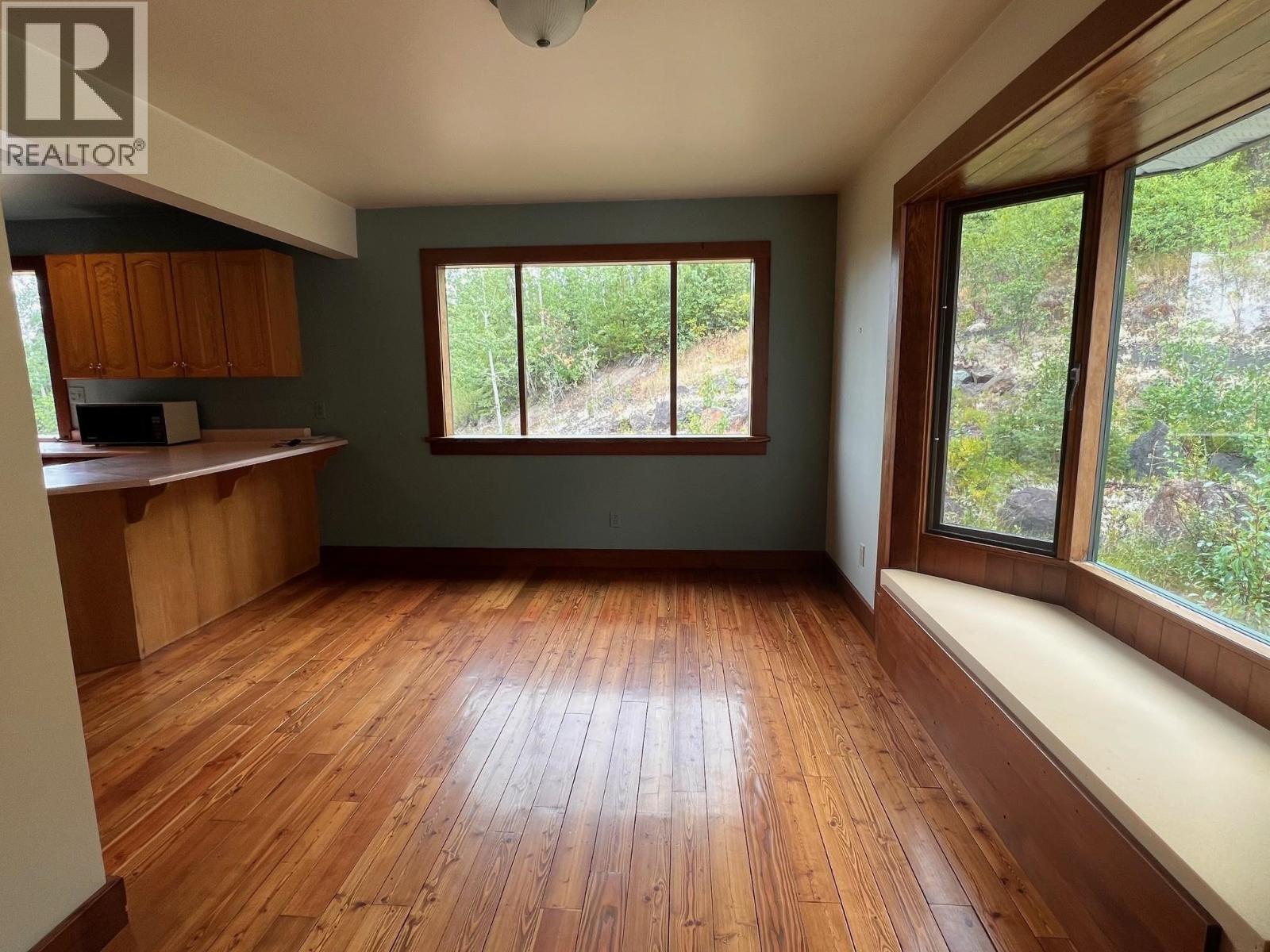 3272 MILLAR ROAD, Smithers