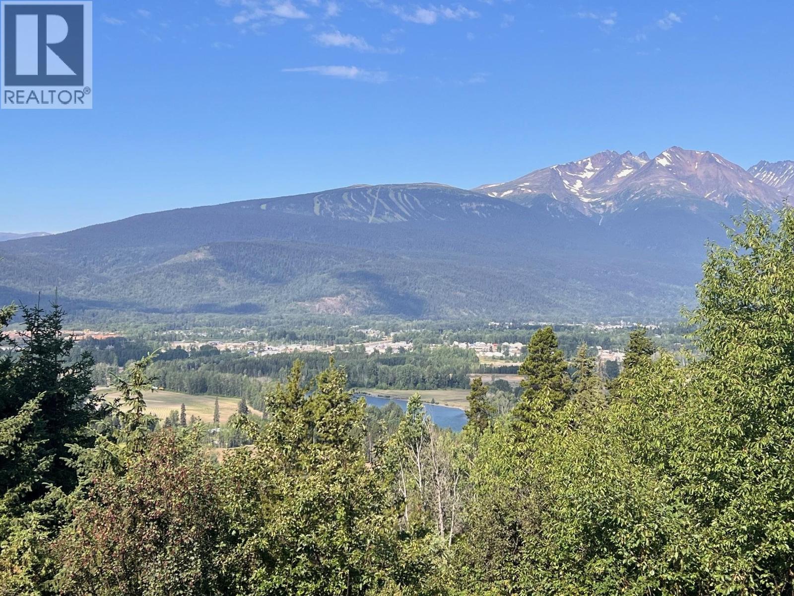 3272 MILLAR ROAD, Smithers