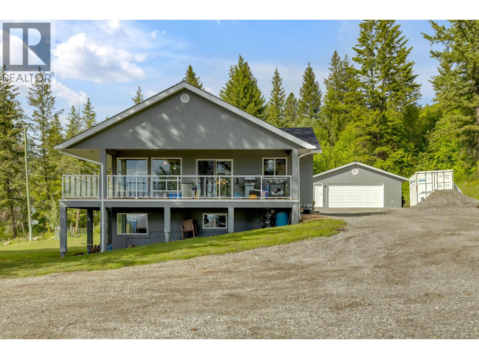 6011 Oyama Lake Road, Lake Country