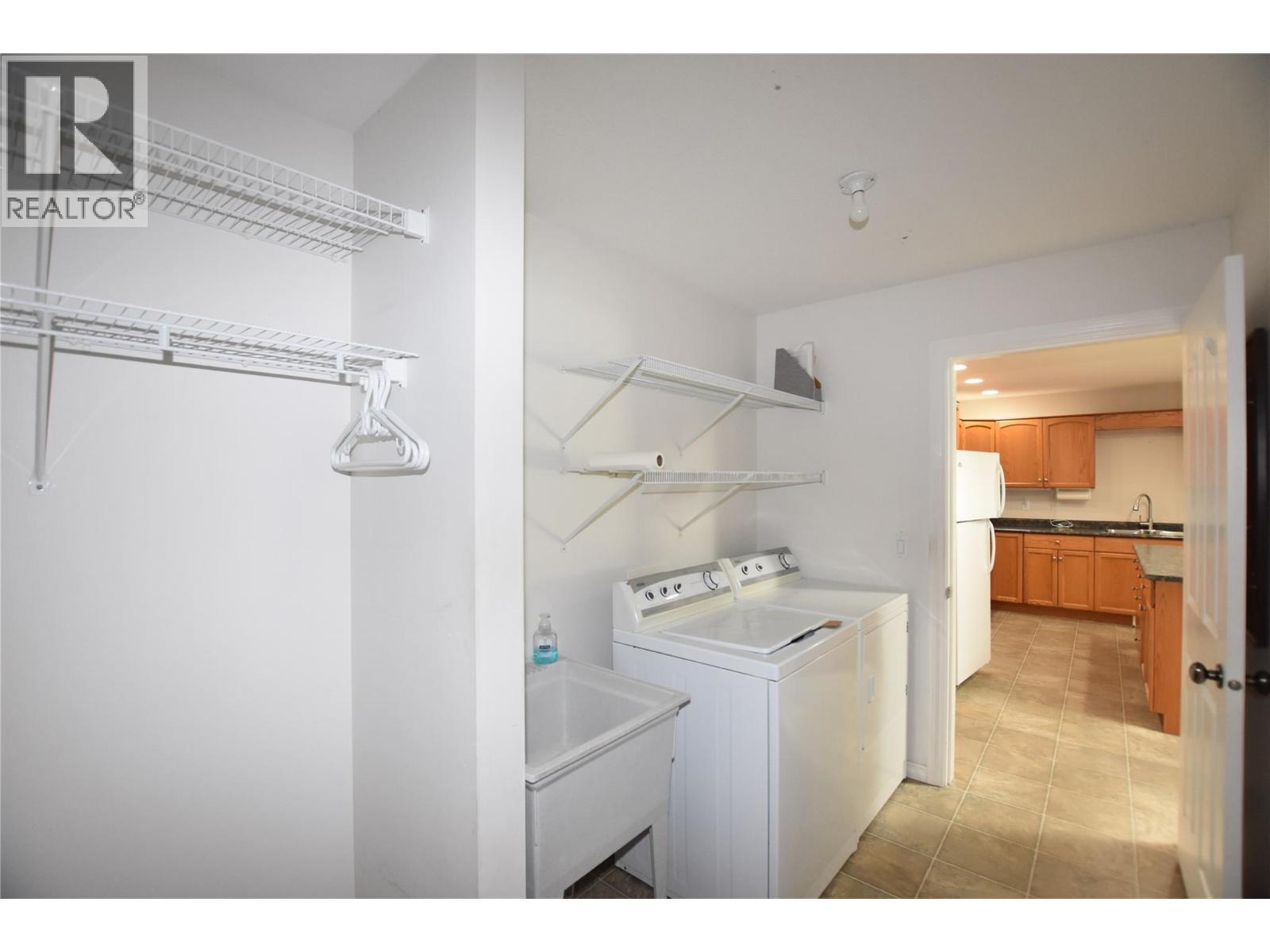  312 Grouse Avenue, Vernon