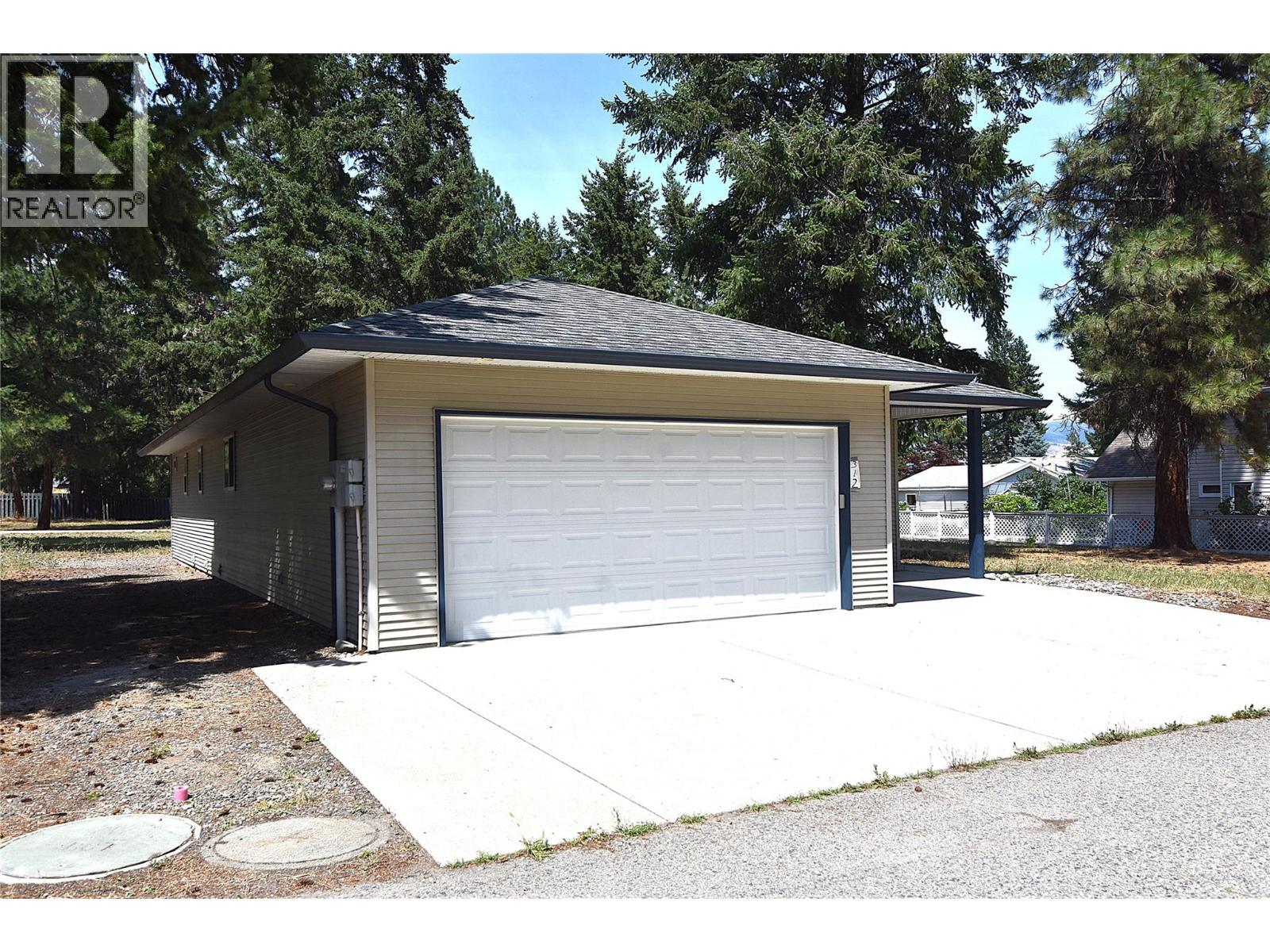  312 Grouse Avenue, Vernon