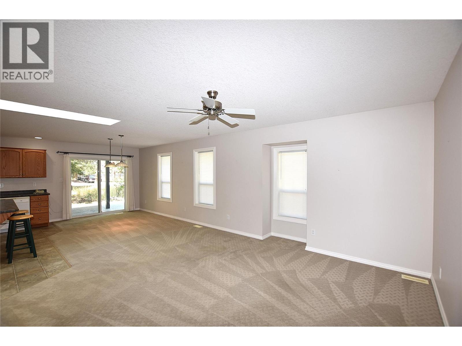  312 Grouse Avenue, Vernon
