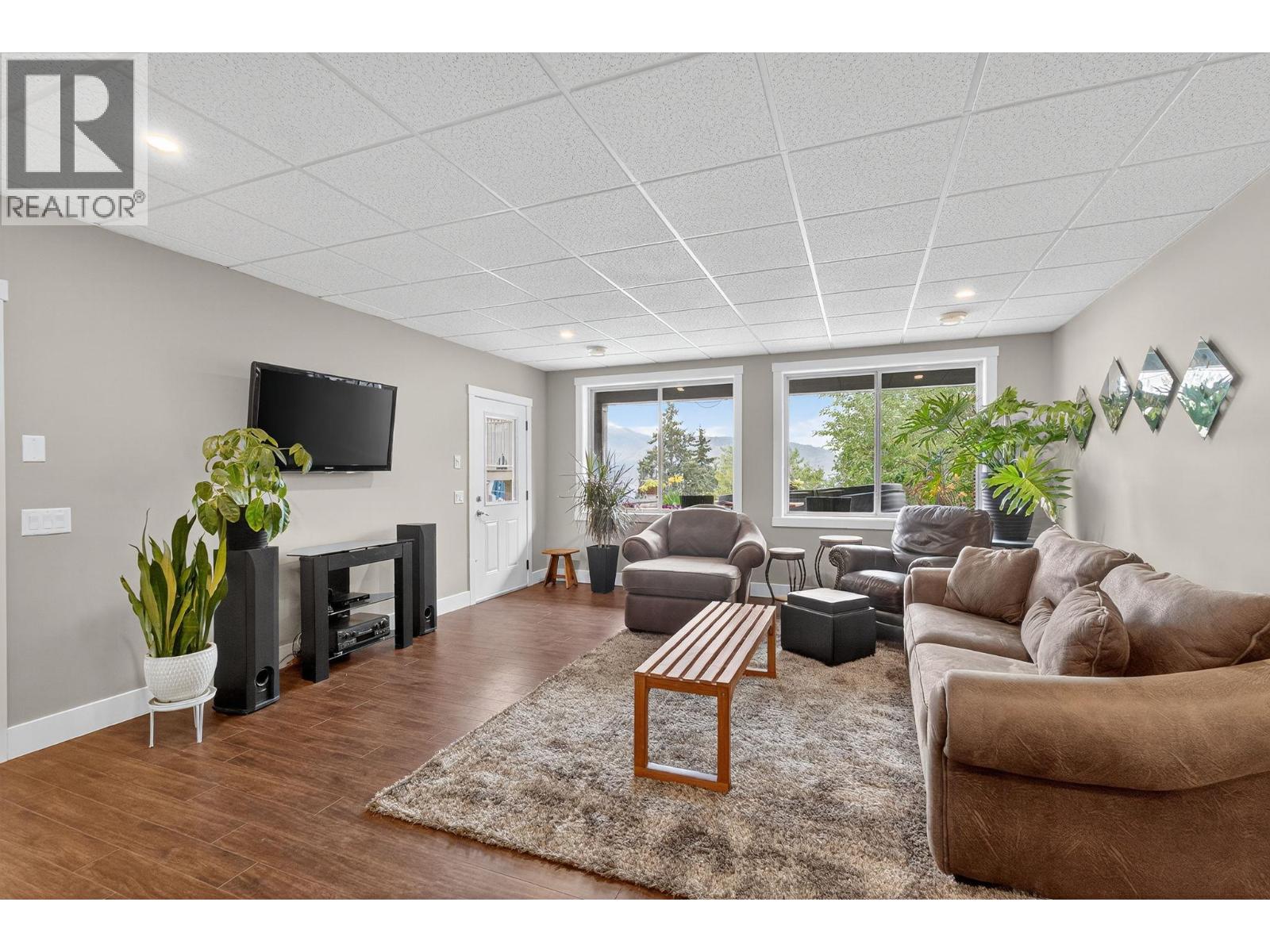  3751 Lornell Court, Peachland