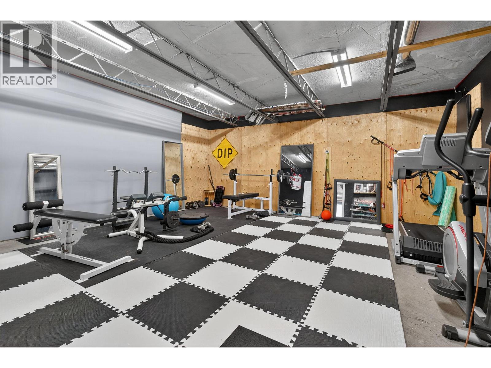  3751 Lornell Court, Peachland