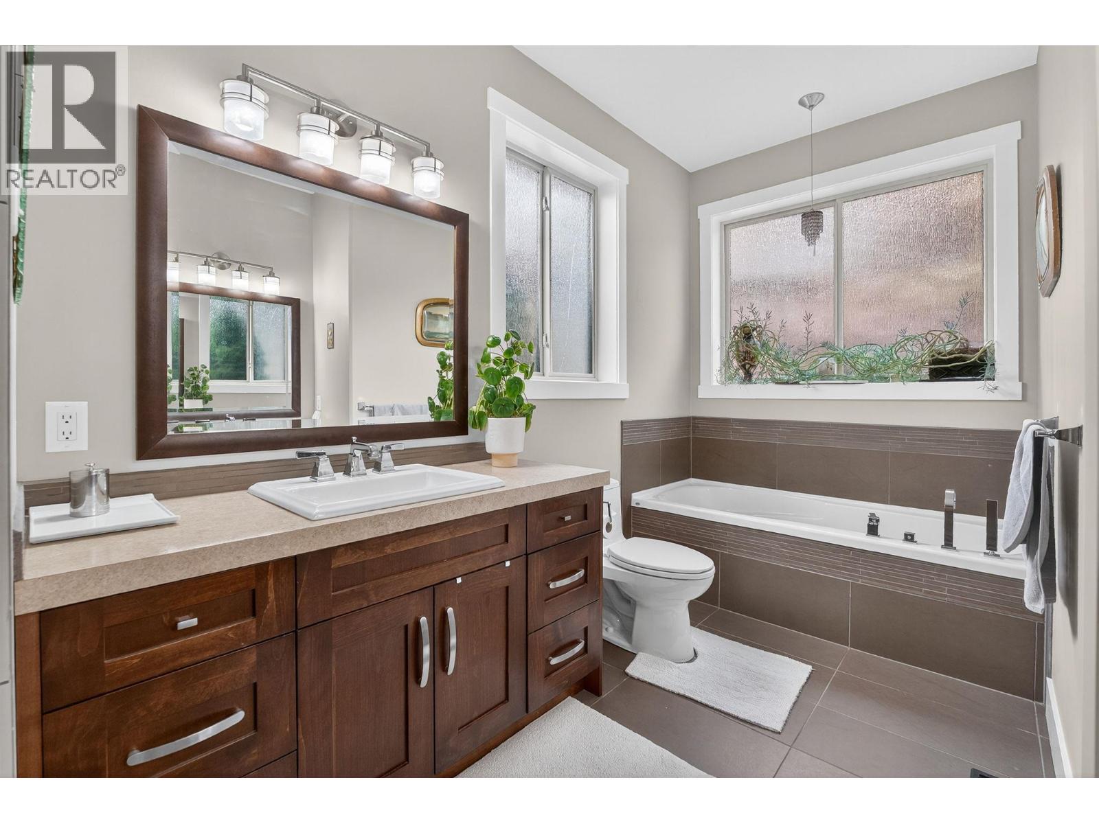  3751 Lornell Court, Peachland