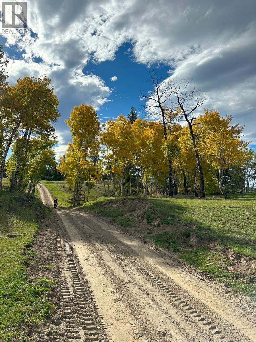 6547 CHILCOTIN 20 HIGHWAY - 35