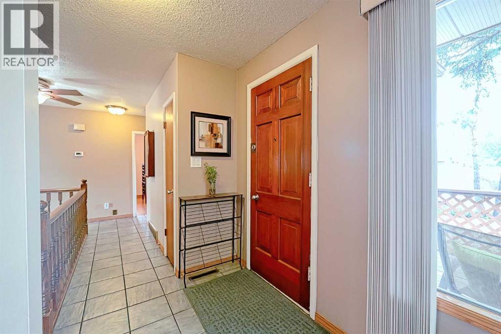 Single Family House Bungalow for Sale in  Vallance Crescent NW Varsity Calgary 