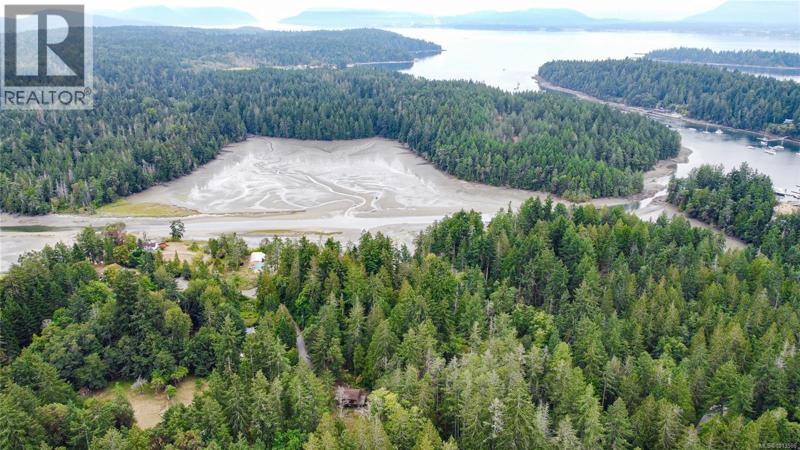 80 BLUE HERON RD - 24