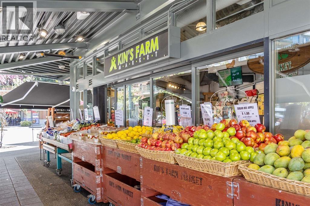 407 295 GUILDFORD WAY - Photo 5 of 22, Port Moody, British Columbia