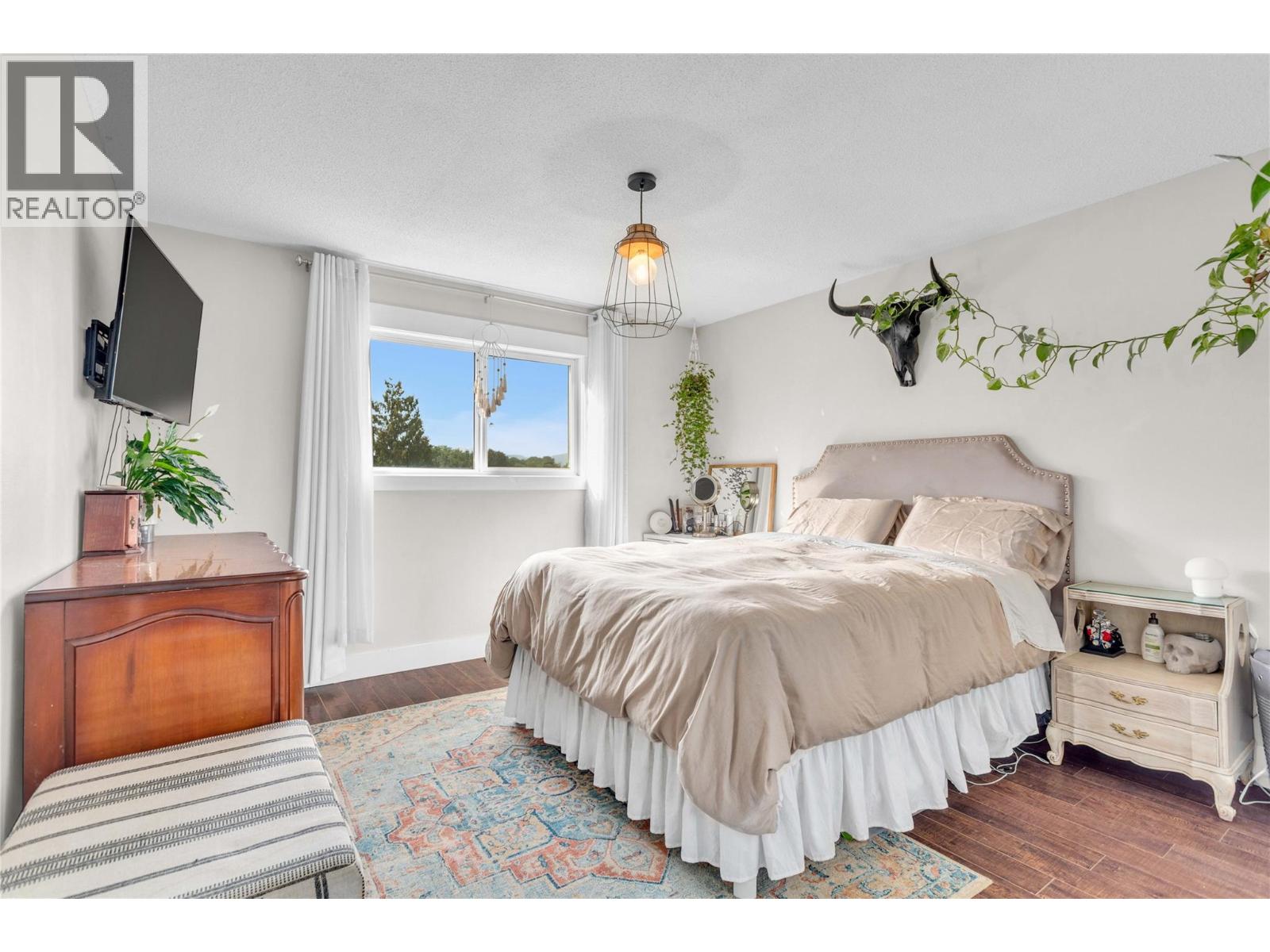  427 Killarney Road, Kelowna