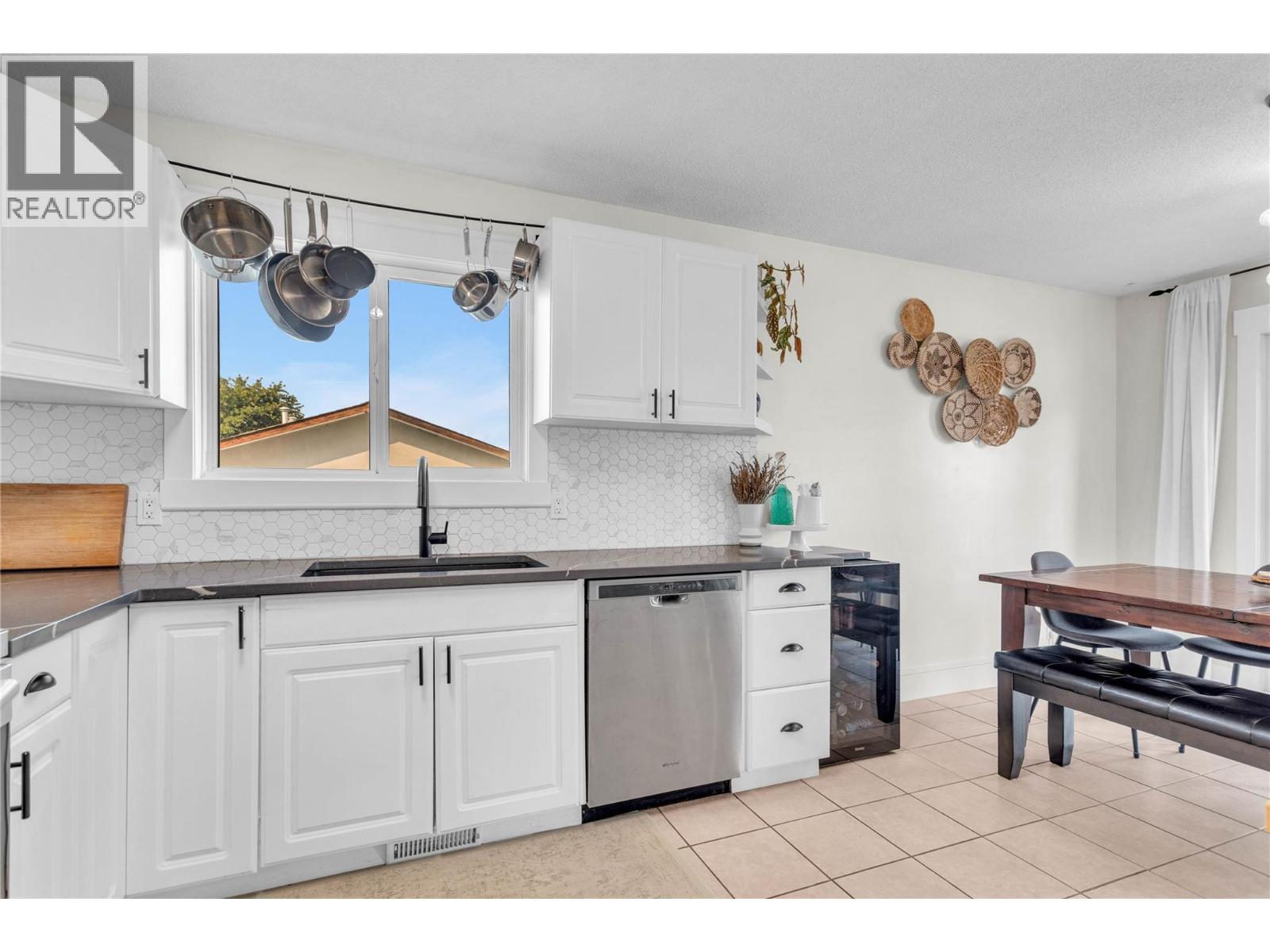  427 Killarney Road, Kelowna