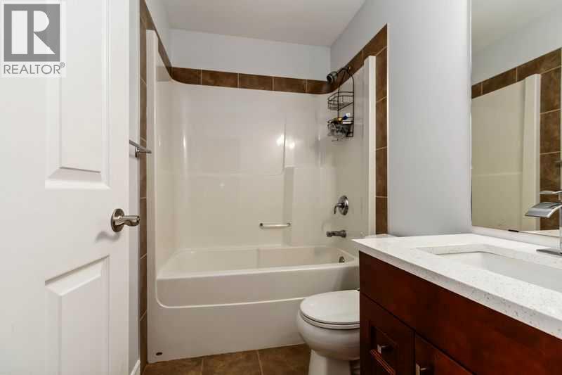 128 Juniper Street, Fort McMurray